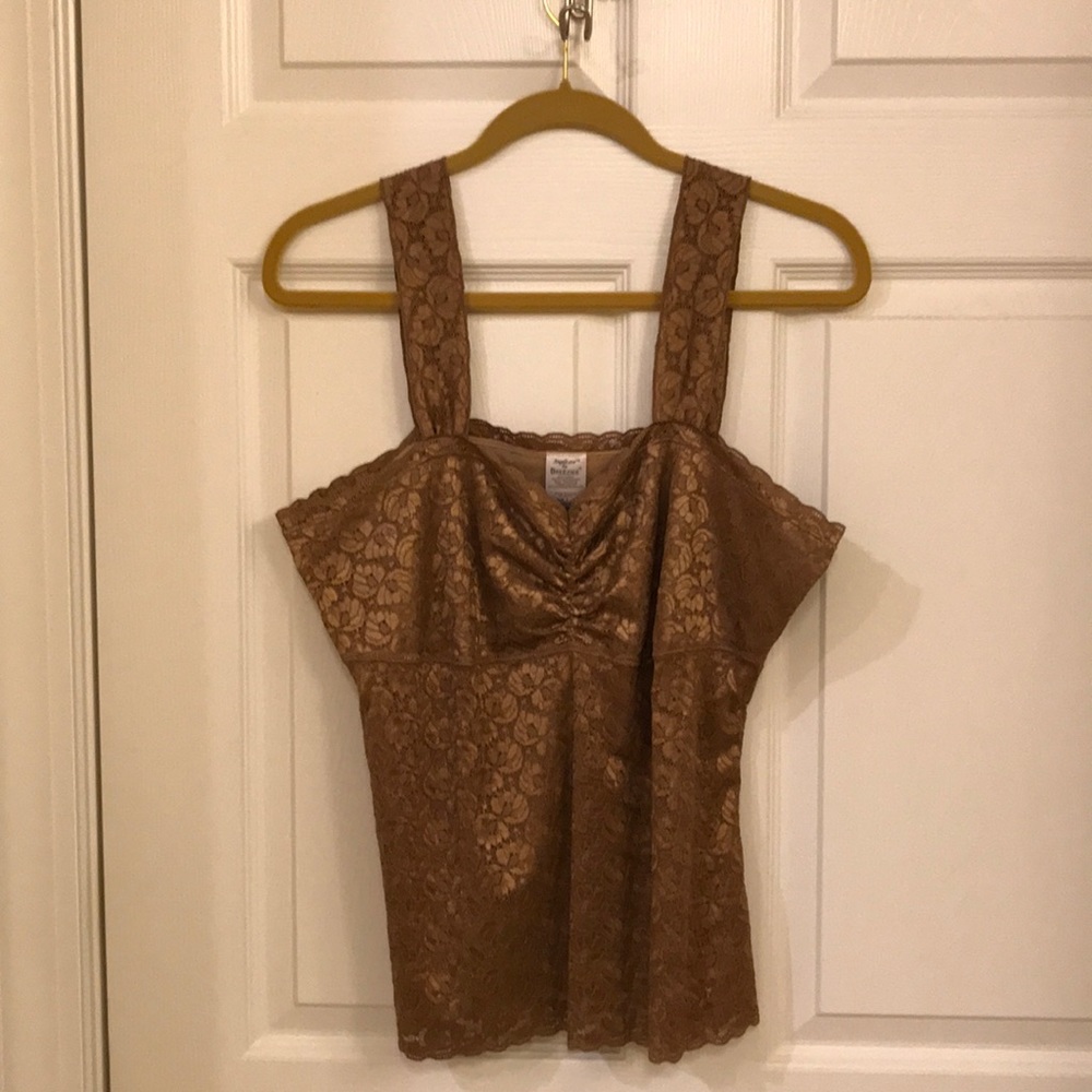 Women’s soft lace camisole top